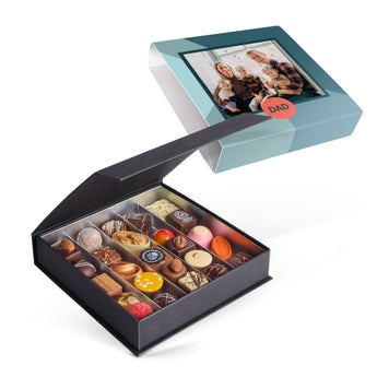 Luxury chocolate gift box - 25 pieces