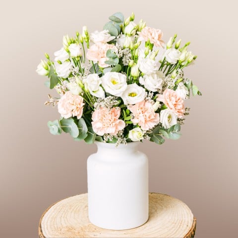 Pinky Touch: Lisianthus et Œillets Roses